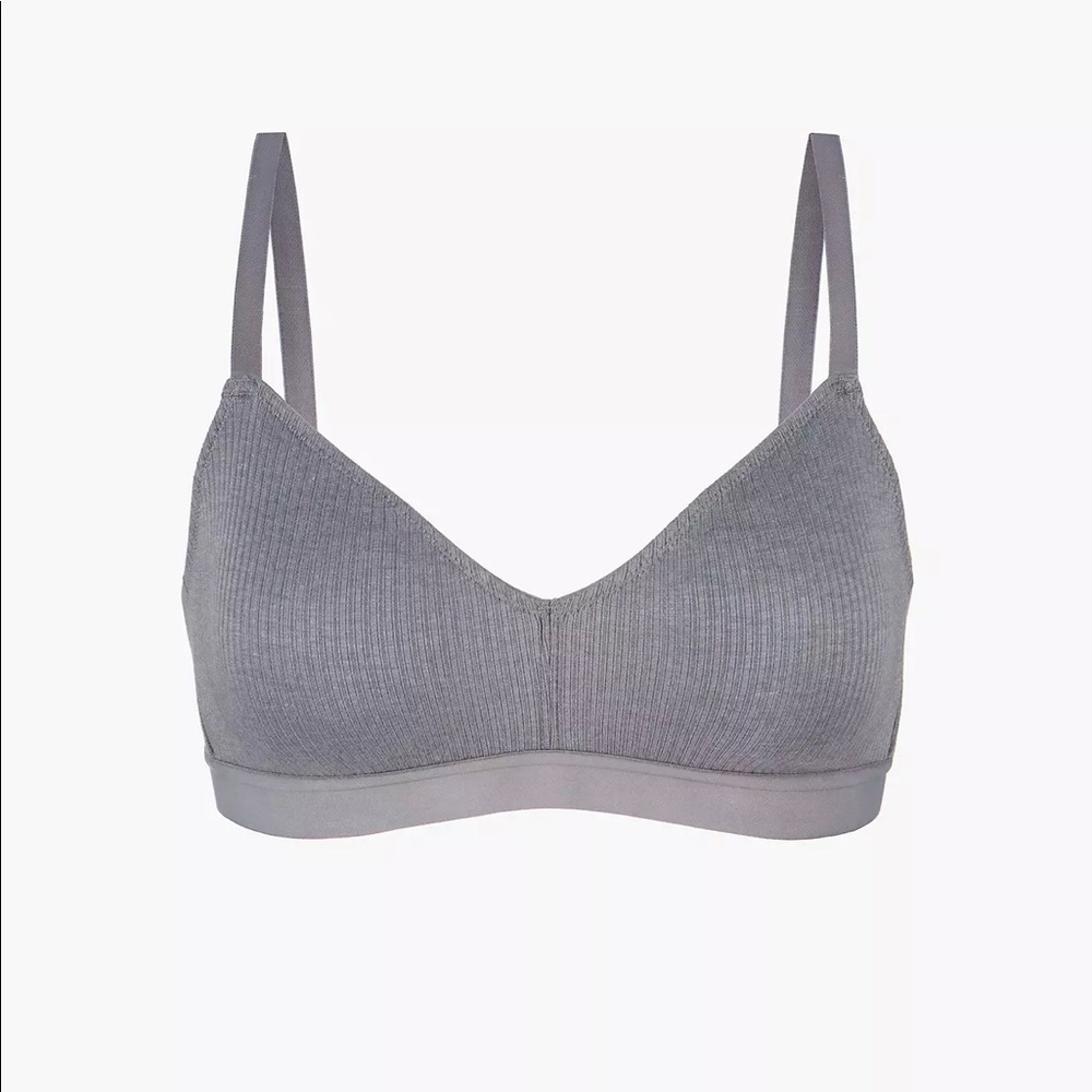 Lively Retro Ribbed Bralette